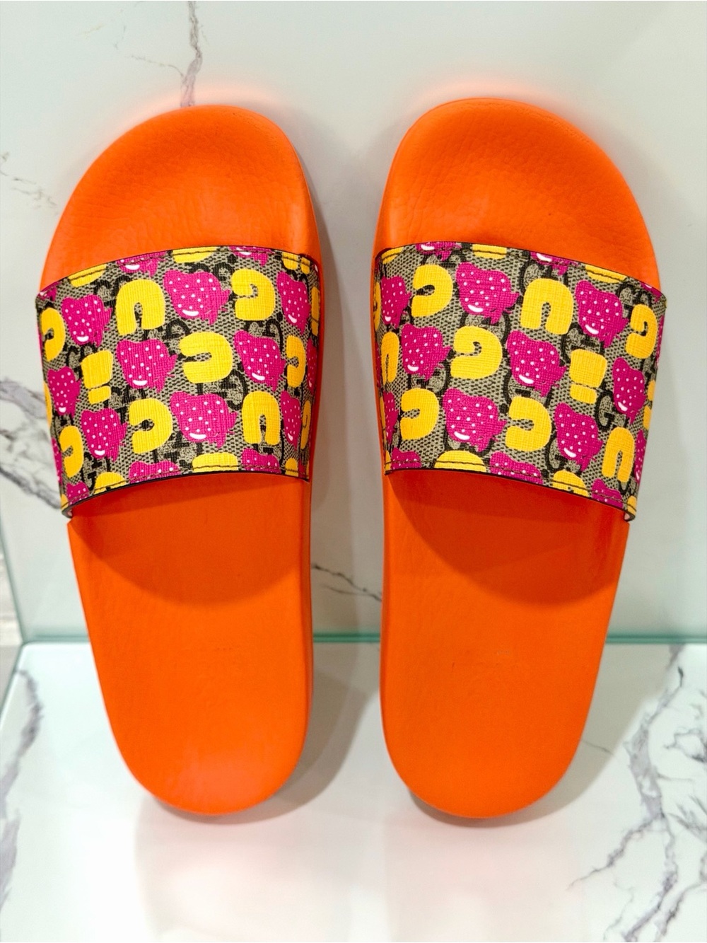 Gucci  Kids' Strawberry Pattern Slides in orange size 3